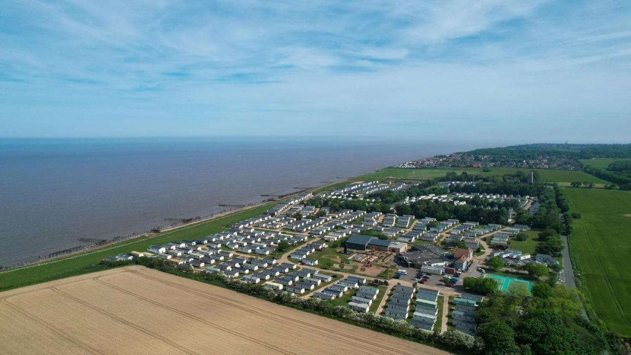 Great 8 Berth Caravan In Norfolk Near To Great Yarmouth Ref 20178Bs Hopton on Sea المظهر الخارجي الصورة