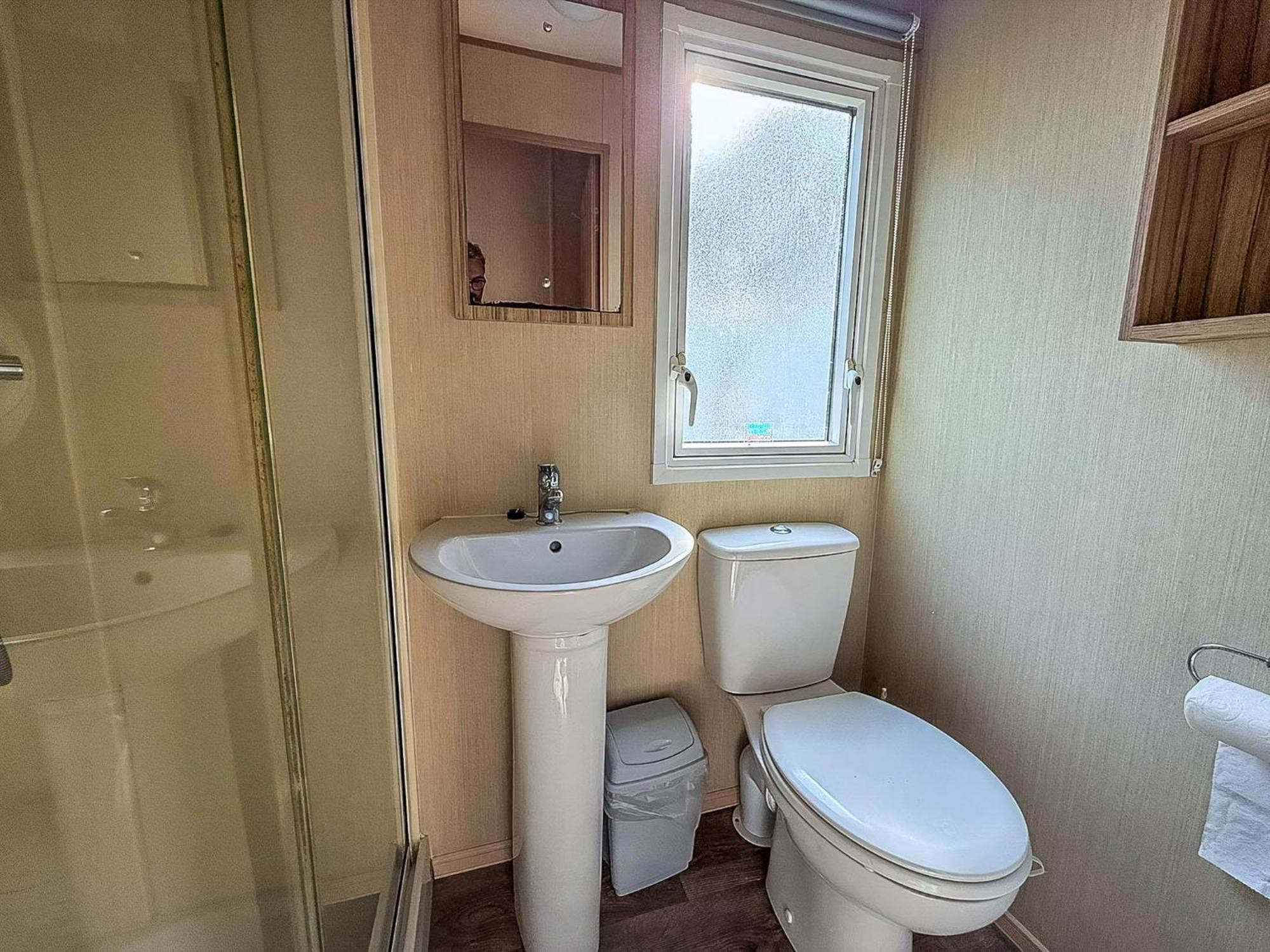 Great 8 Berth Caravan In Norfolk Near To Great Yarmouth Ref 20178Bs Hopton on Sea المظهر الخارجي الصورة