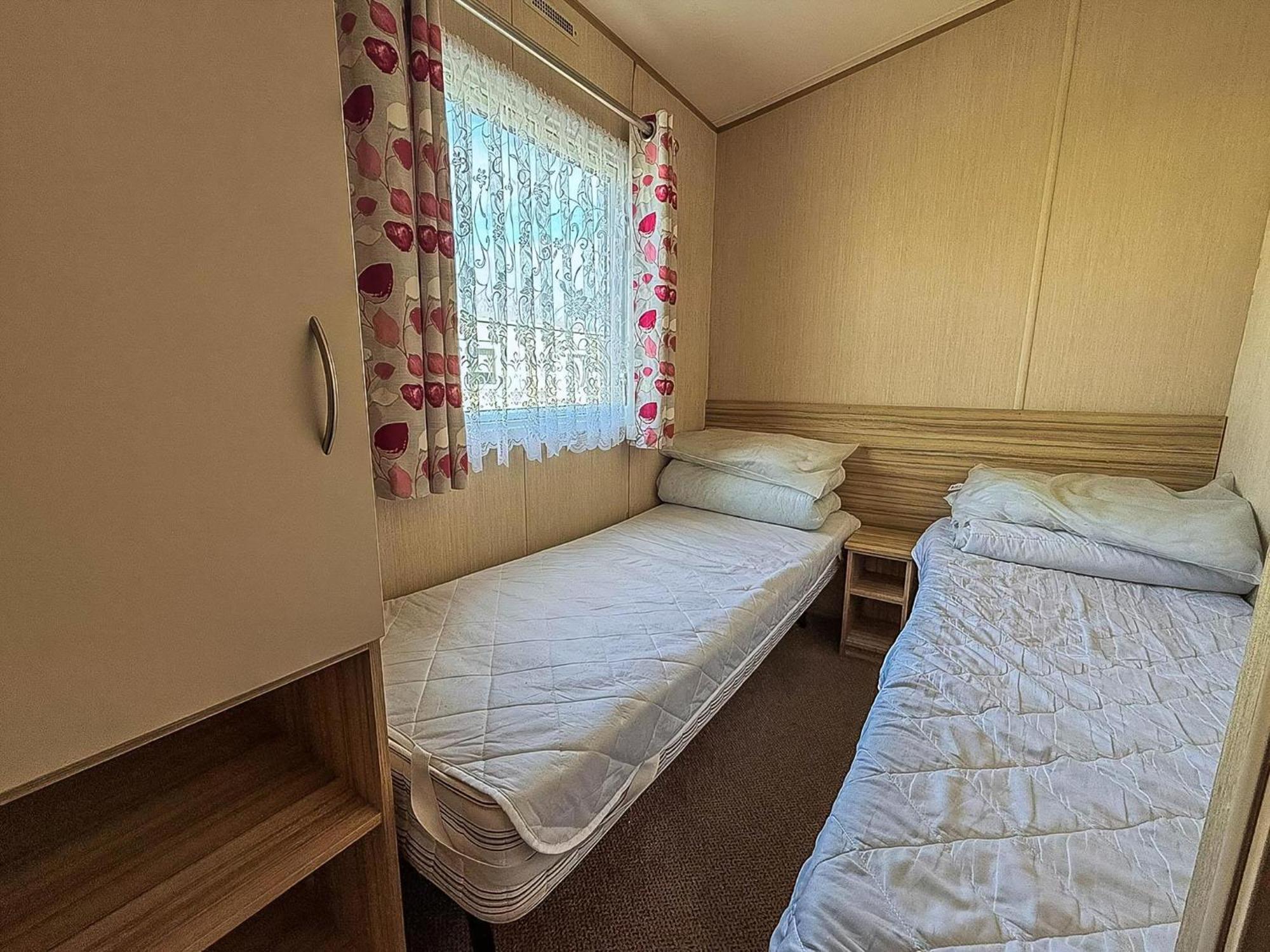 Great 8 Berth Caravan In Norfolk Near To Great Yarmouth Ref 20178Bs Hopton on Sea المظهر الخارجي الصورة
